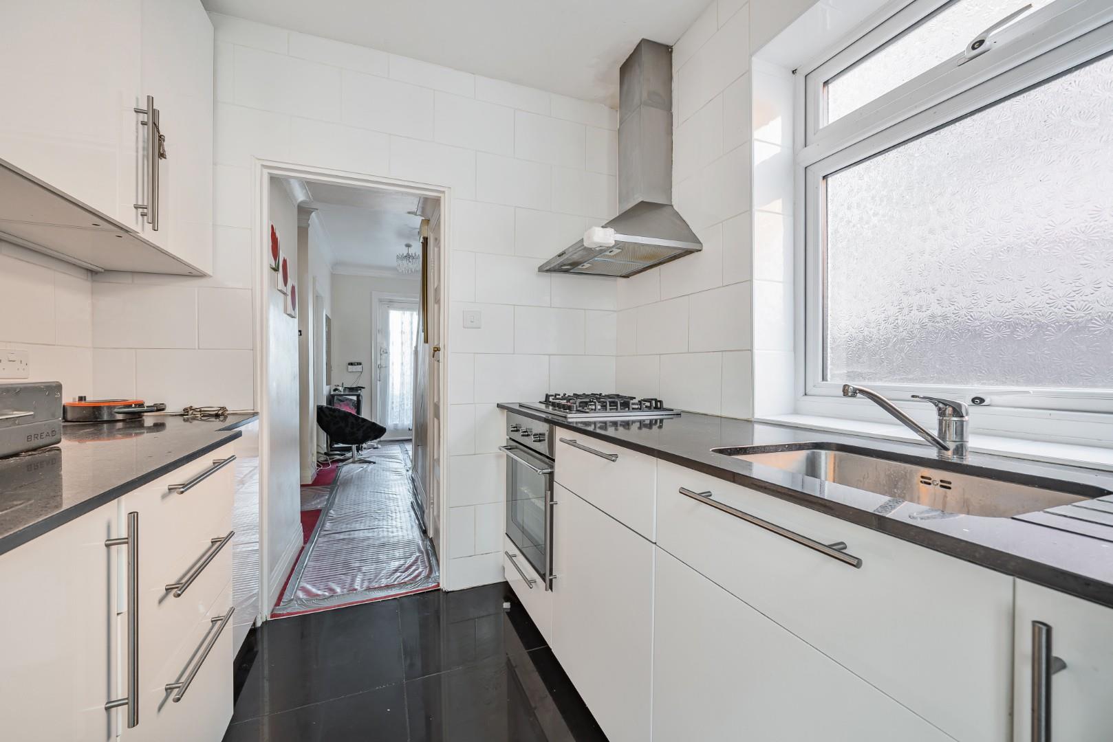 Sunnyfield, London